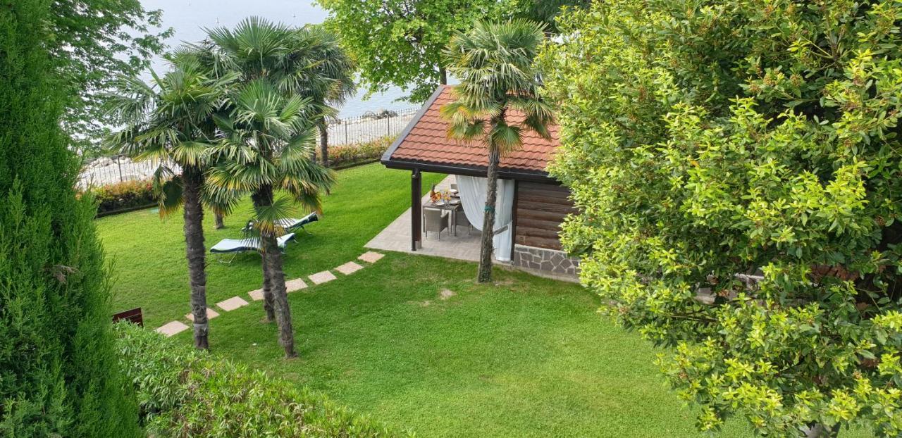Residence Villalsole San Felice del Benaco Exterior photo