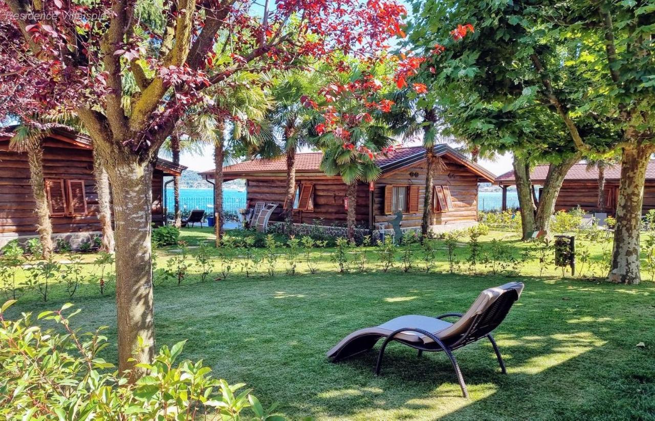 Residence Villalsole San Felice del Benaco Exterior photo